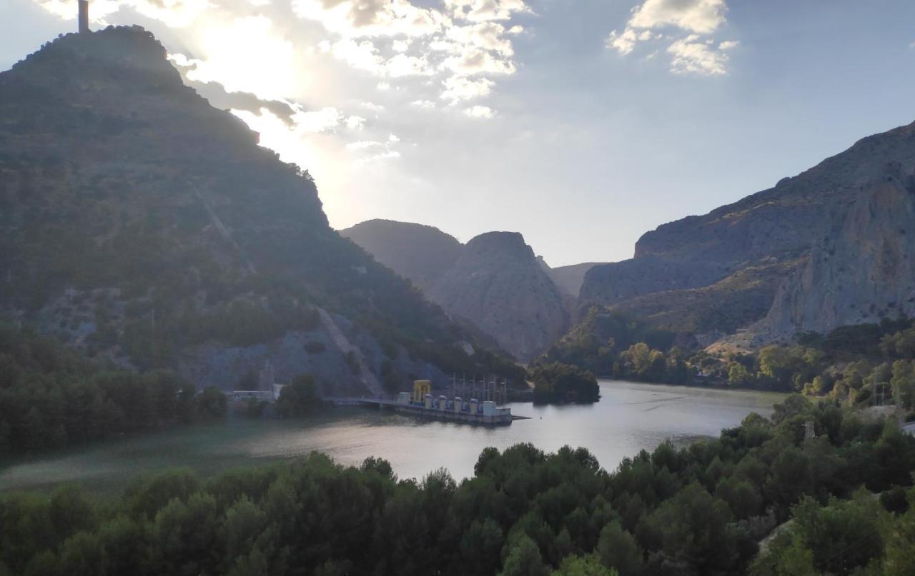 Refugio De El Chorro Villa Bagian luar foto